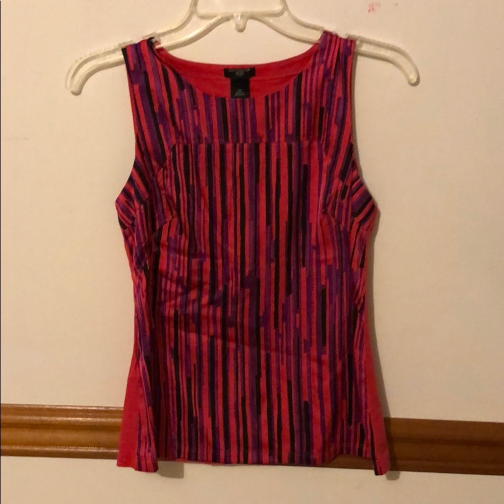 Sleeveless blouse